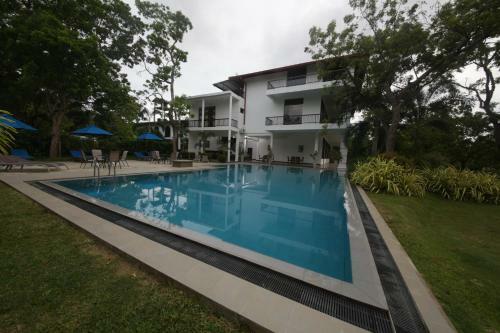 Hotel Diya Dahara Resort