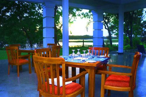 Hotel Diya Dahara Resort