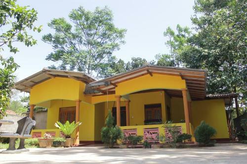 Hostal Lena's Guest House