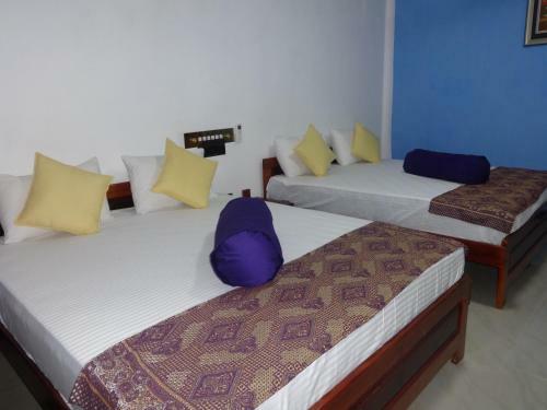 Hotel Dutch Bay Beach Cottages