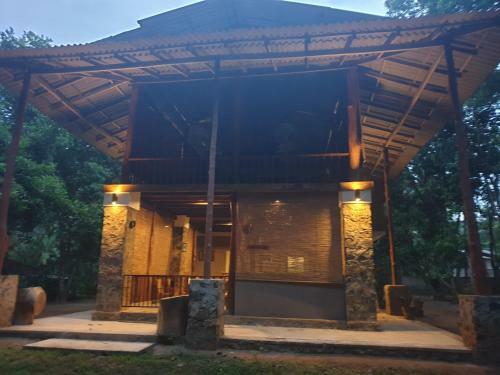 Jungle House