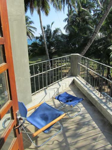 Hotel Isana Beach House