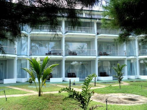 Hotel Sea Lotus Park
