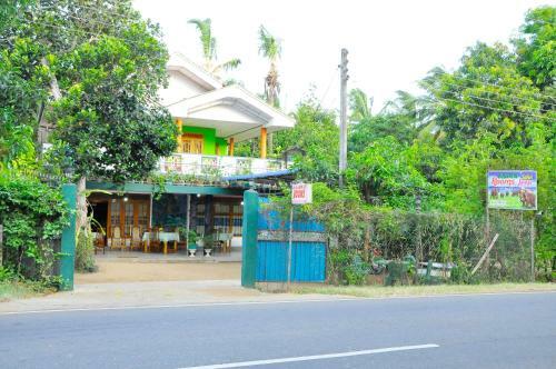 Hotel Ajith Rooms And Jeep