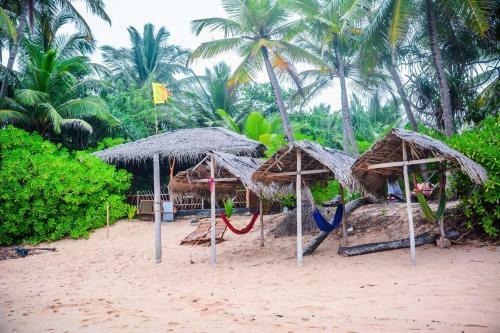 Hotel Shehani Beach Bungalow