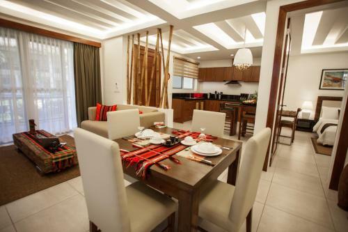 Aparthotel Vida Homes Condo Resort