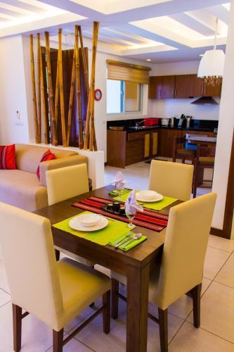 Aparthotel Vida Homes Condo Resort