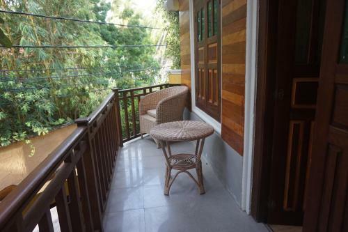 Hotel Thaproban Beach House