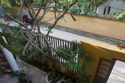 Hotel Thaproban Beach House