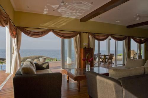 Hotel Land's End Villa