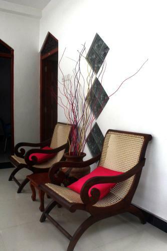 Hostal Tiny Royal Palace