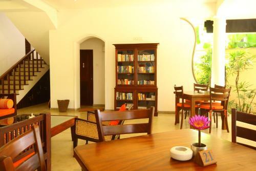 Hotel Kingfisher