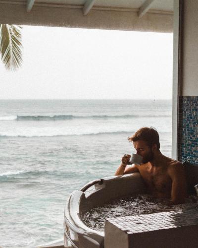 Hotel Cantaloupe Aqua