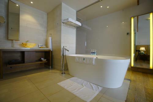 Hotel Kaya Leisure
