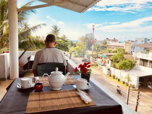 Hostal Holiday Inn Unawatuna