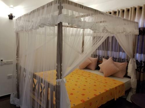 Coral Palm Villa And Apartment