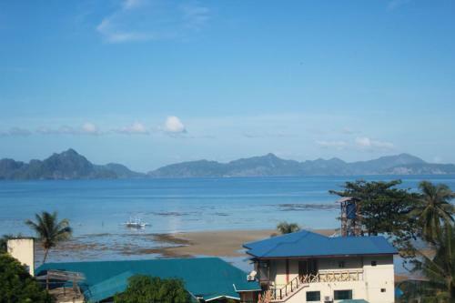 Posada El Nido Royal Palm Inn