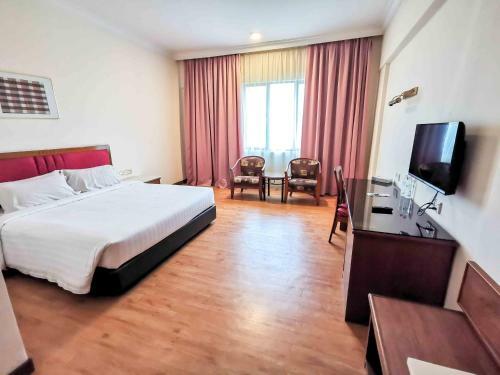 Crystal Crown Hotel Harbour View, Port Klang
