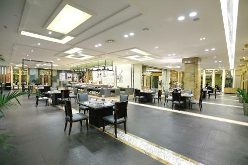Empark Hotel Fuzhou Exhibition Centre