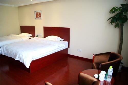 Greentree Inn Hebei Handan Railway Station Express Hotel