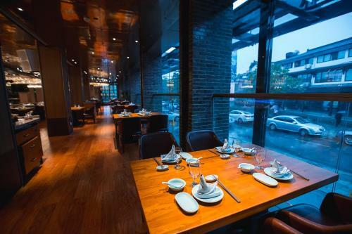 Tea Boutique Hotel West Lake