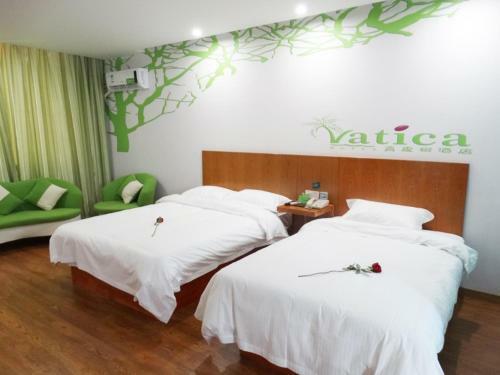 Vatica Shanghai Jiading District Anting Metro Station Moyu Road Hotel