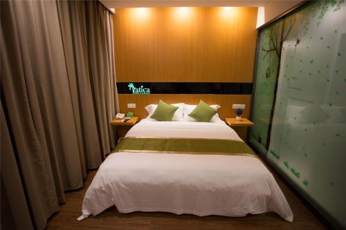 Vatica Shanghai Jiading District Anting Metro Station Moyu Road Hotel