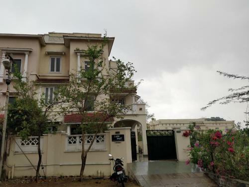 Bed & Breakfast Zade House
