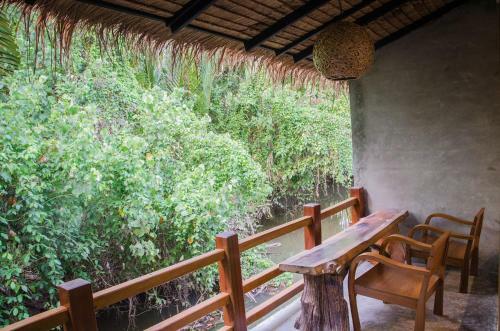 Hotel Ruean Thai Nai Bang Resort