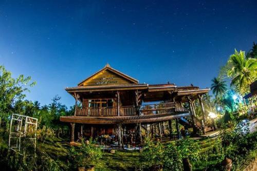 Hotel Ruean Thai Nai Bang Resort