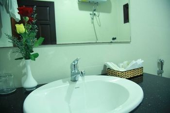 Quan Quan Hotel