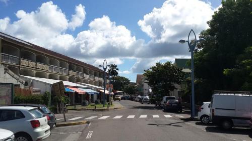 Hostal Villa � La Campagne Avec Piscine Chez L'h�te