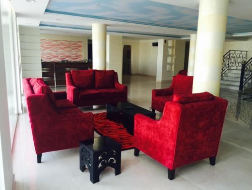 Al Amoria Furnished Apartments 4