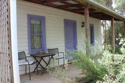 Bed & Breakfast Elinike Guest Cottages