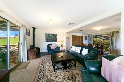 Hostal Hillside Country Retreat
