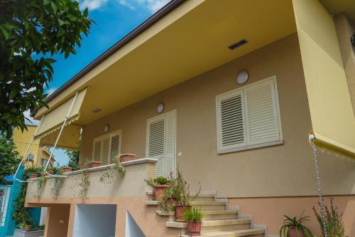 Ariadnes Home