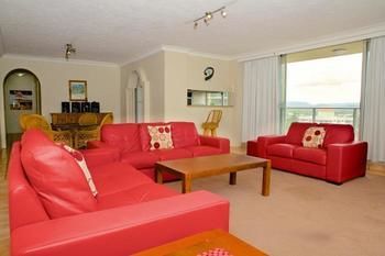 Hotel Hi-surf Beachfront Resort Apartments