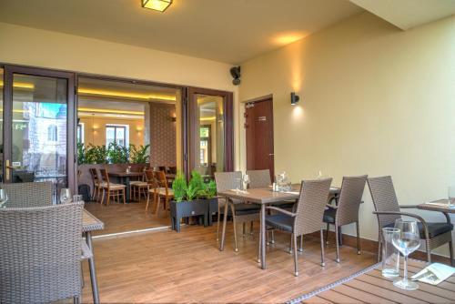 Hostal Penzion Kr�lovsk� Cesta