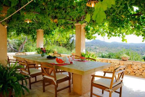 Villa Penya Redona