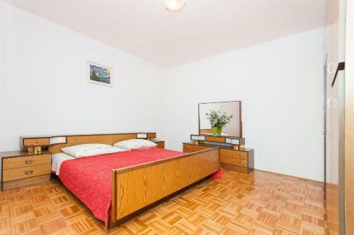 House Dragica