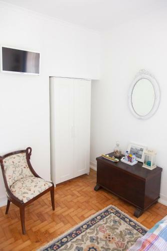 Hostal Parede Guest House