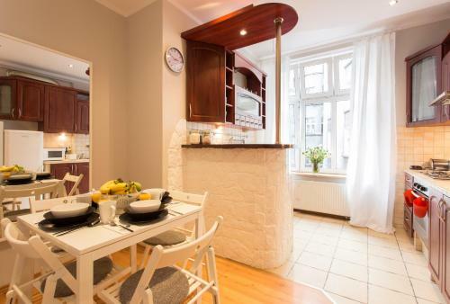 Tyzenhauz Apartments Old Town East