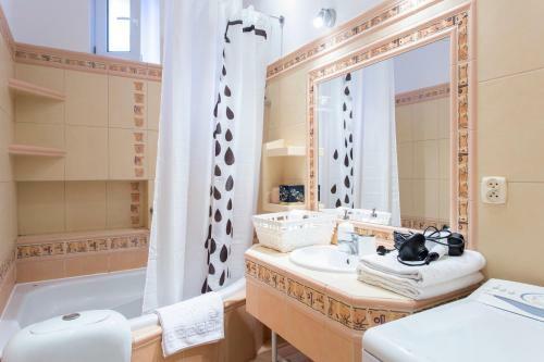 Tyzenhauz Apartments Old Town East