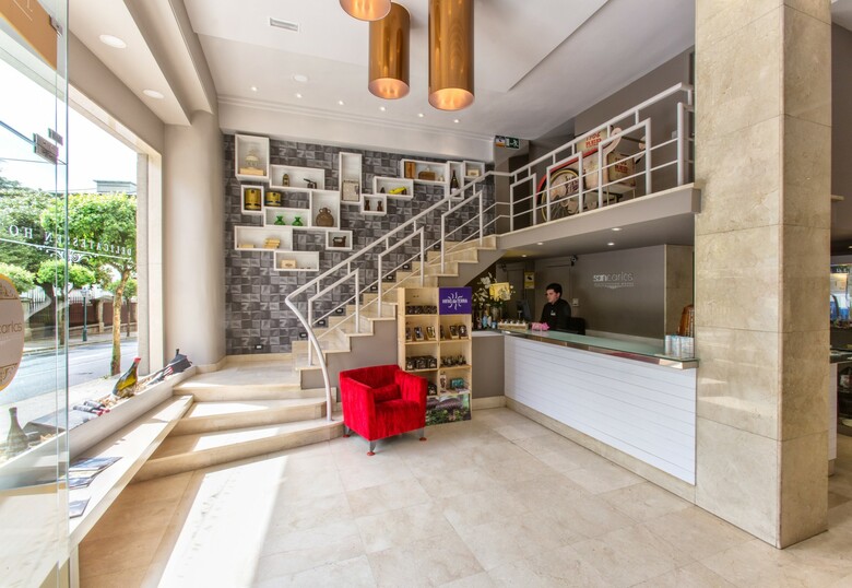 San Carlos Delicatessen Hotel