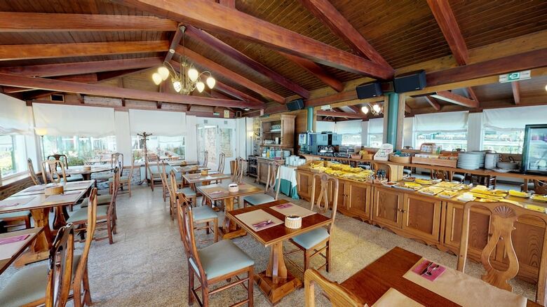 Hotel Virxe Da Cerca