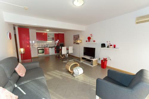 Ruby Red & Atlantic Blue Apartments In Oceano Atlantico