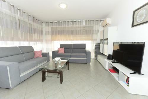 Ruby Red & Atlantic Blue Apartments In Oceano Atlantico
