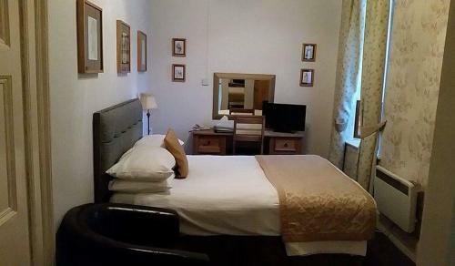 The Royal Hotel Tain