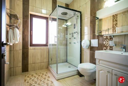 Hostal Pensiunea Royal Spa