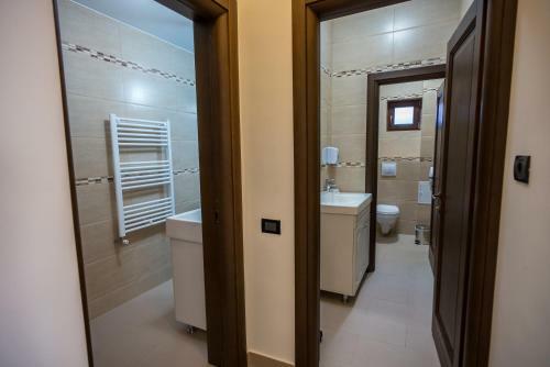 Hostal Pensiunea Royal Spa